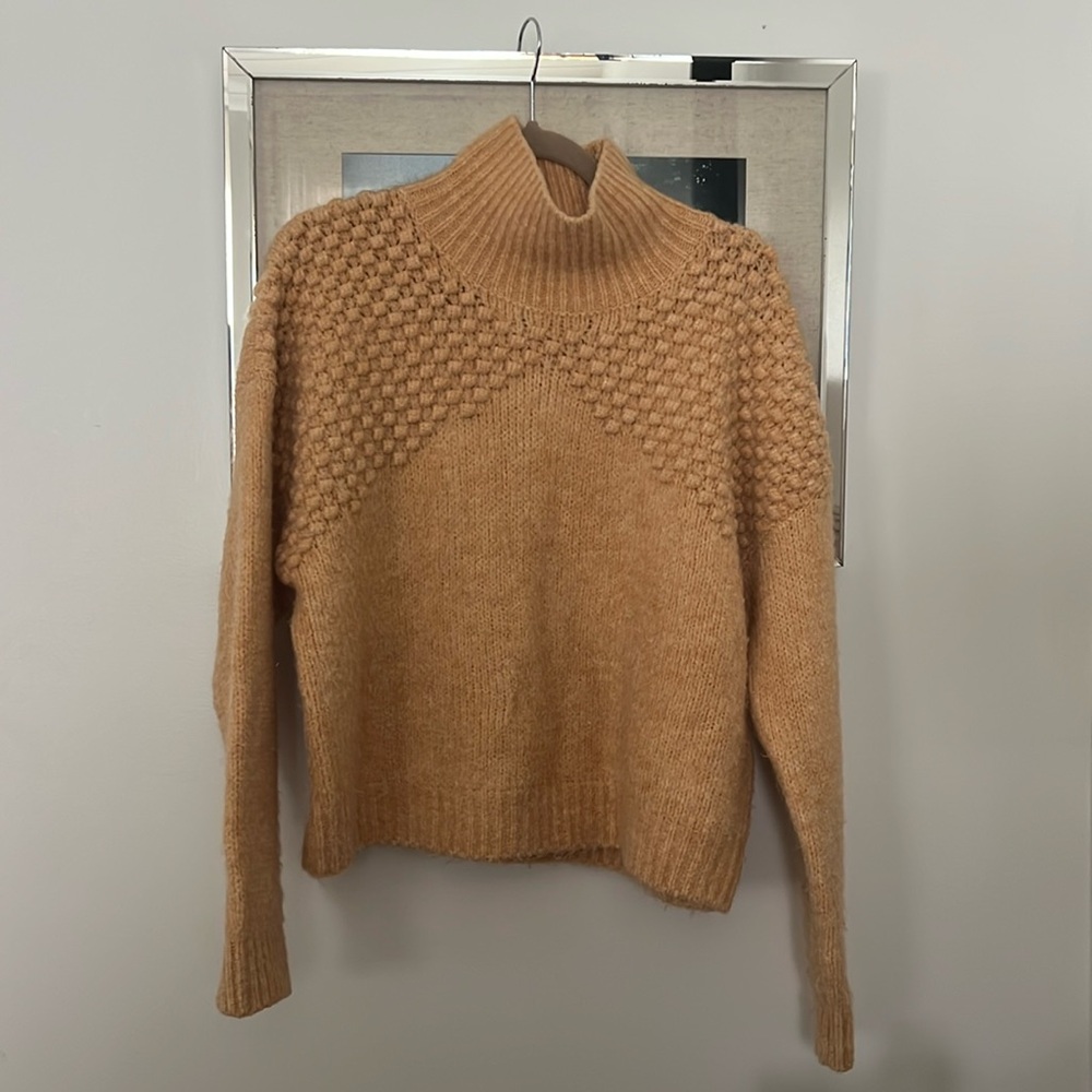 EUC Free People Camel Heather Bradley Bauble Knit Pullover Sweater Large